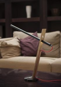 Siwk Gesture controlled lamp