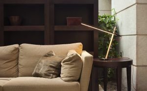 Siwk Gesture controlled lamp