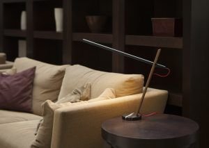 Siwk Gesture controlled lamp